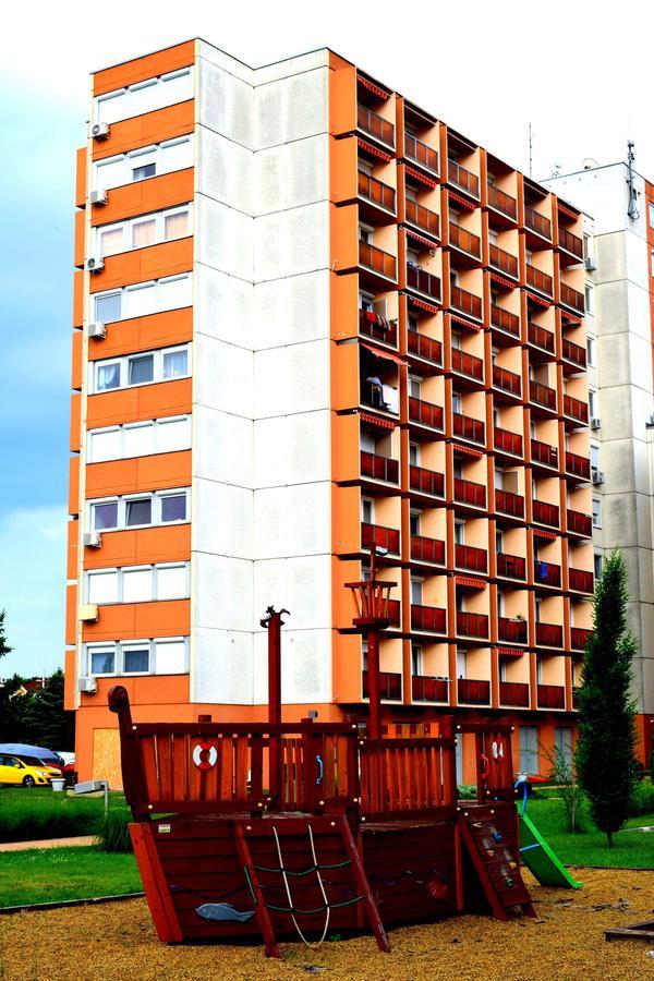 Cuki Apartmanok 希欧福克 外观 照片